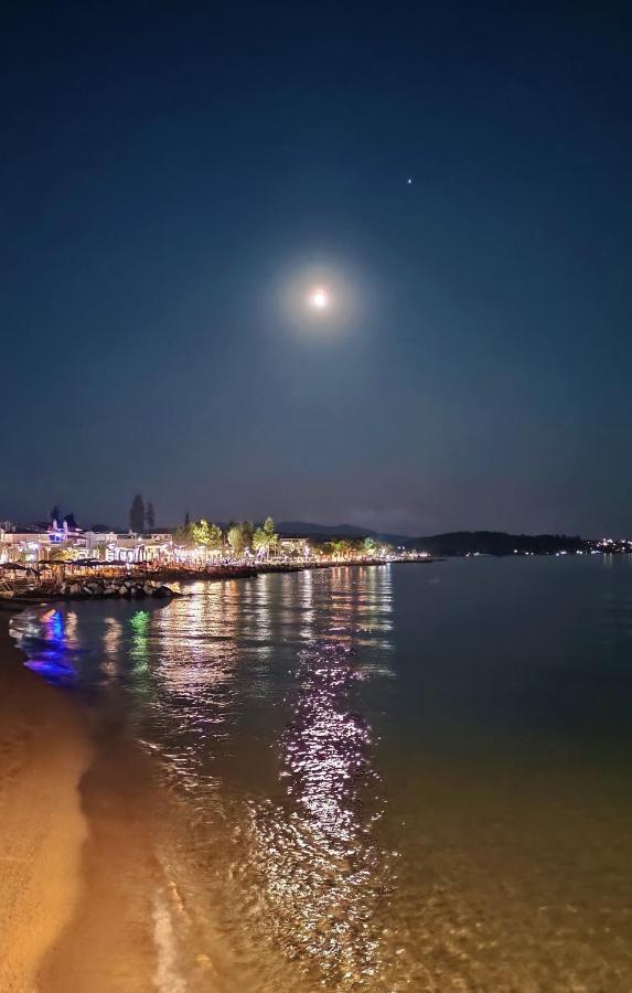 To Helidoni Apartment & Gardens 尼基季 外观 照片
